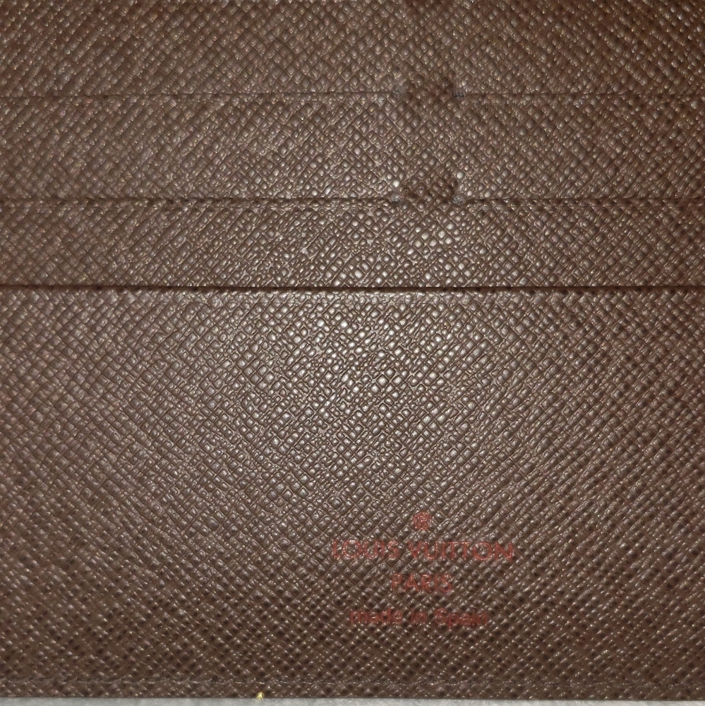 Louis Vuitton damier wallet - Picture 11 of 11